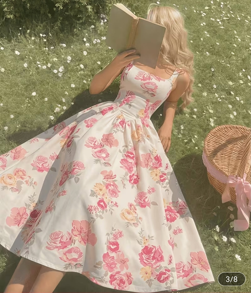 Vestido Largo Floral Blanco con Rosas Rosadas