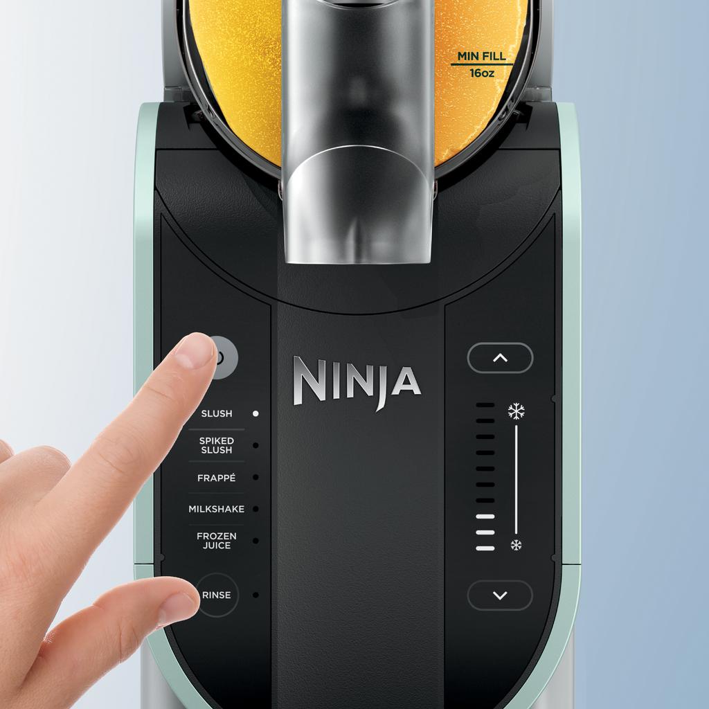 Ninja Slushi Máquina para Bebidas Congeladas de 5 Funciones con 2 Vasos Térmicos Tipo Bubble FS305CO