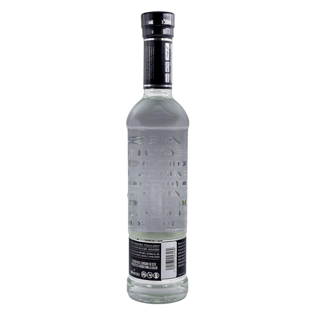 Maestro Dobel Diamante Botella de Tequila Añejo con Notas Suaves 700 mL / 24 oz