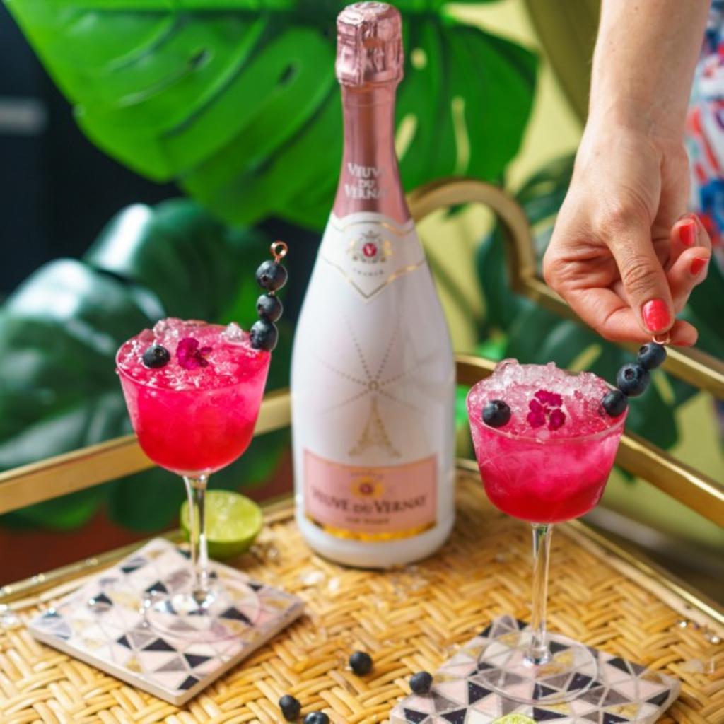 Veuve Du Vernay Vino Espumante Ice Rosé 750 mL / 25.36 oz