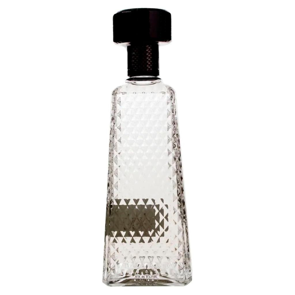 1800 Cristalino Tequila Añejo 700 mL