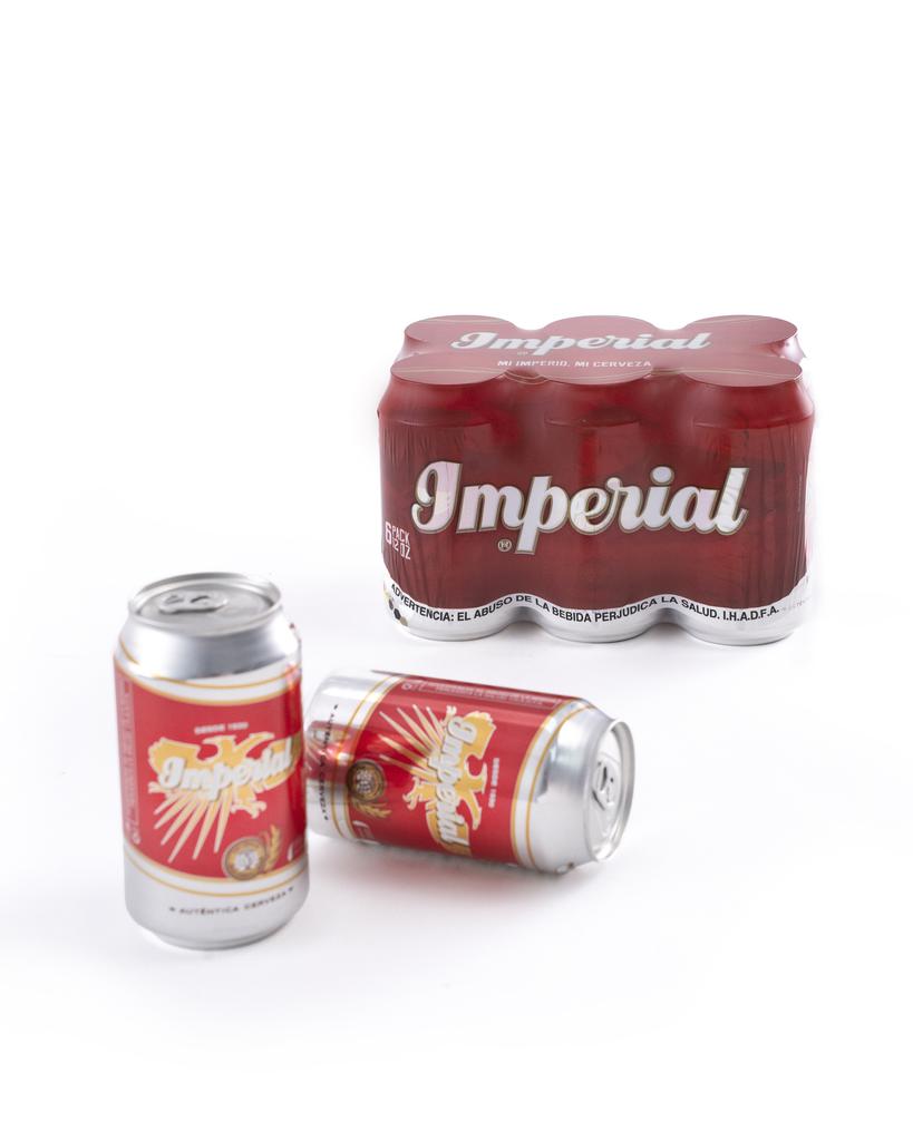Imperial Cerveza 24 Unidades / 350 ml / 12 oz