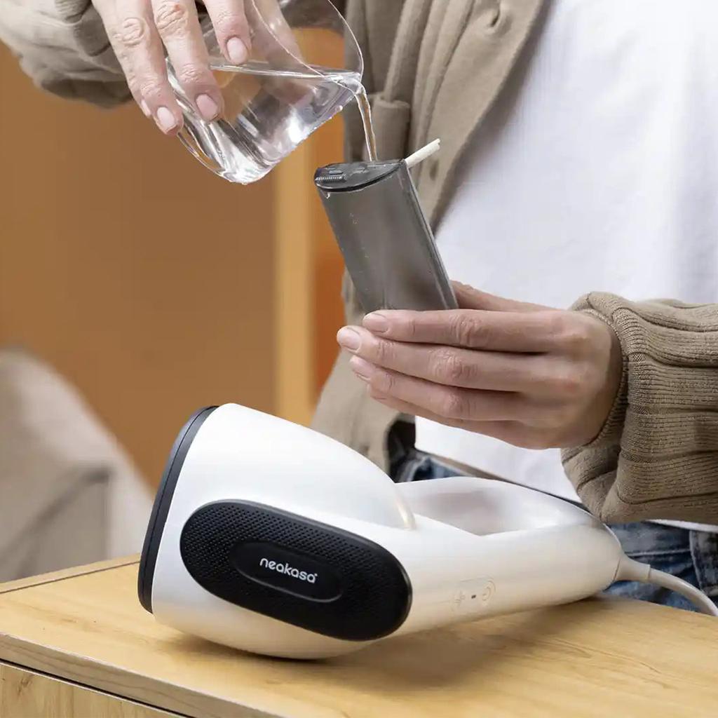 Neakasa Vaporizador Portátil de Ropa con Depósito de Agua