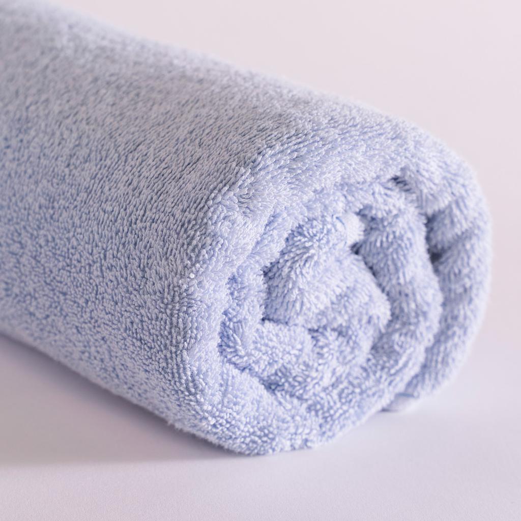 Toalla de Baño Azul 76.2 cm x 147 cm / 30" x 58"