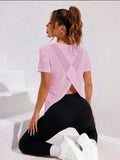 Camiseta Deportiva para Mujer con Espalda Cruzada3
