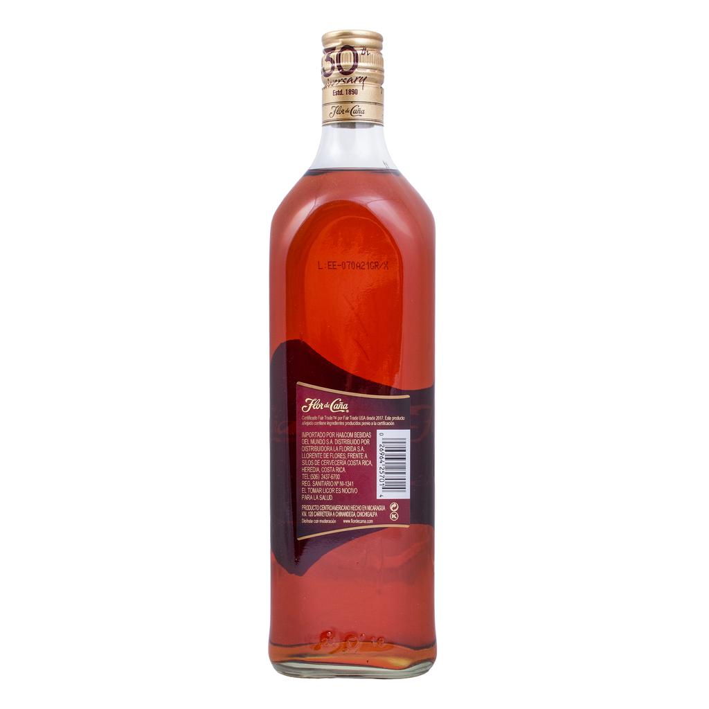 Flor de Caña 7 Años Ron Añejo 1 L / 33.8 oz