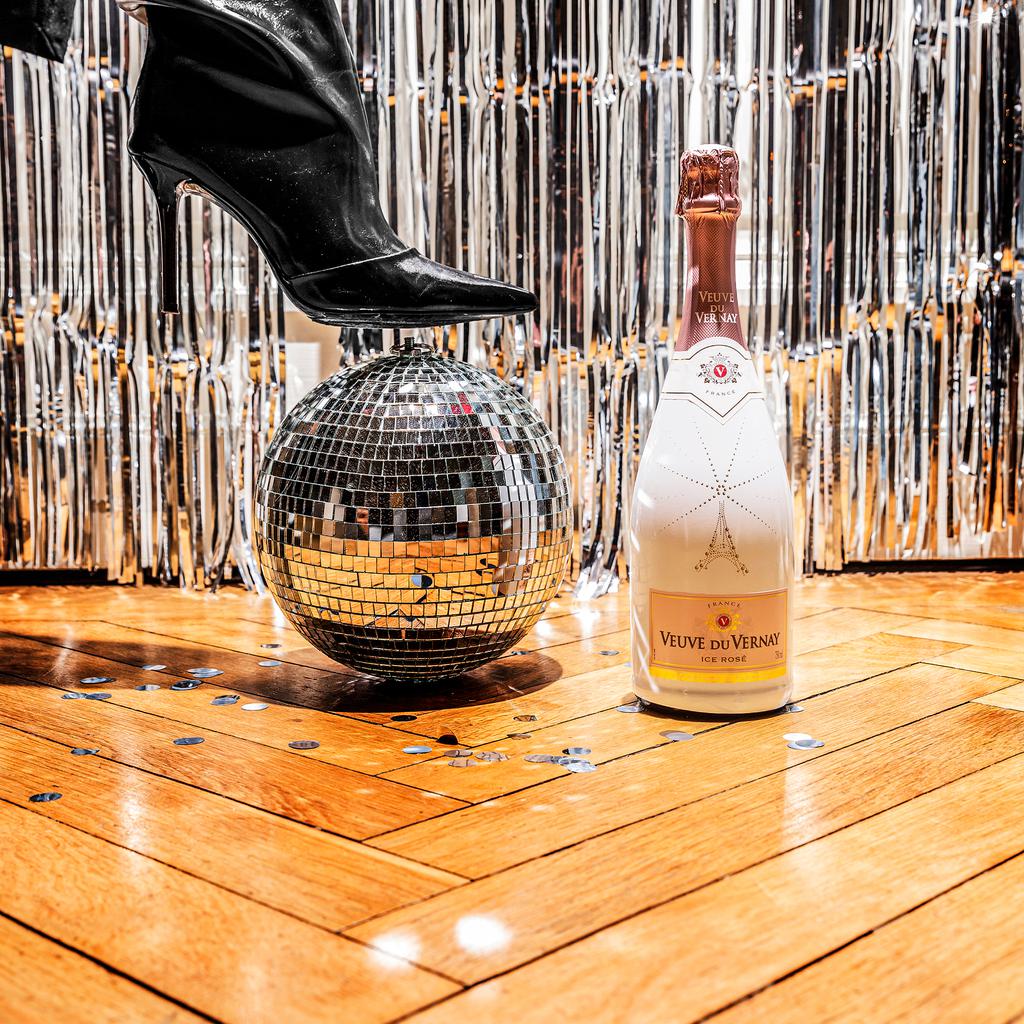 Veuve Du Vernay Vino Espumante Ice Rosé 750 mL / 25.36 oz