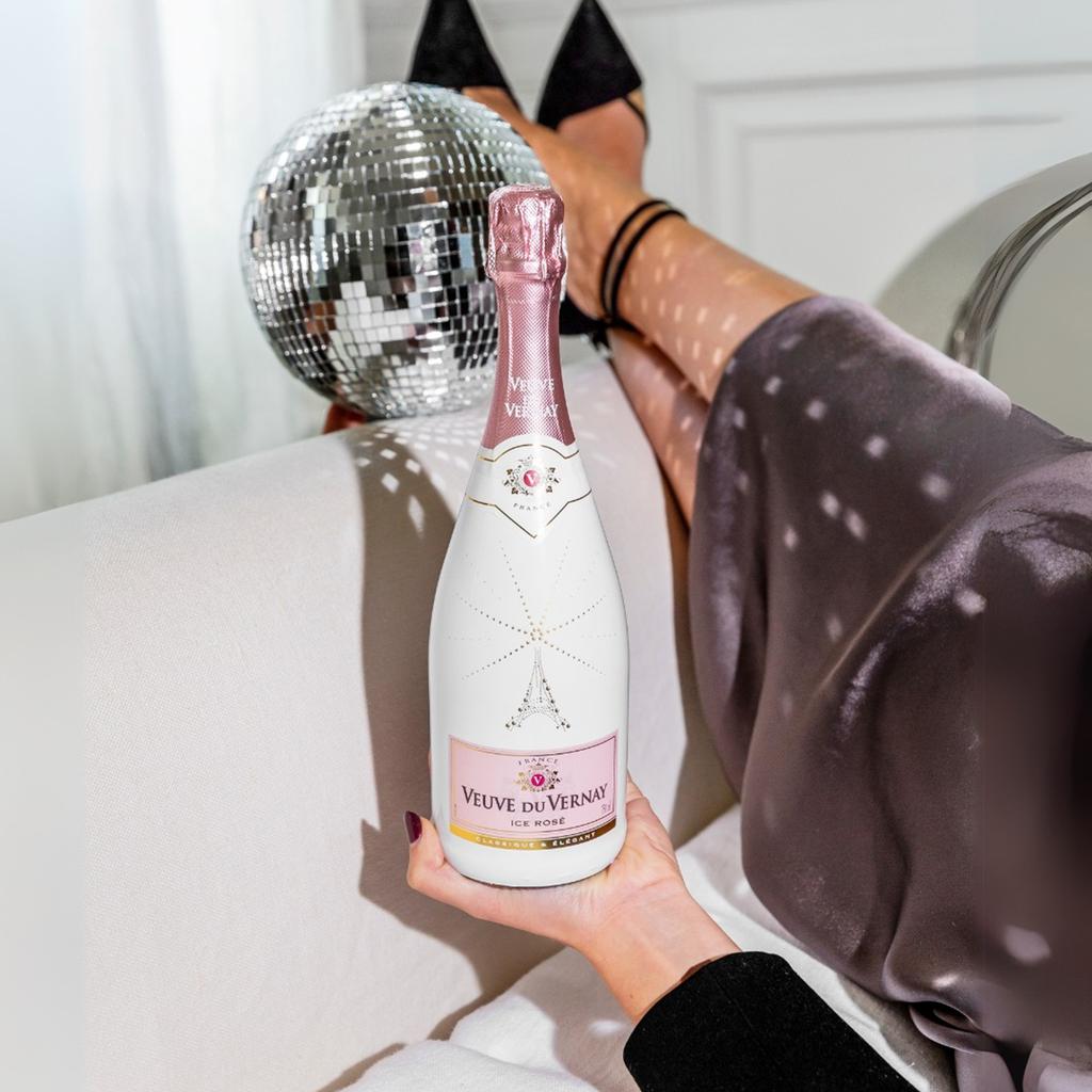 Veuve Du Vernay Vino Espumante Ice Rosé 750 mL / 25.36 oz
