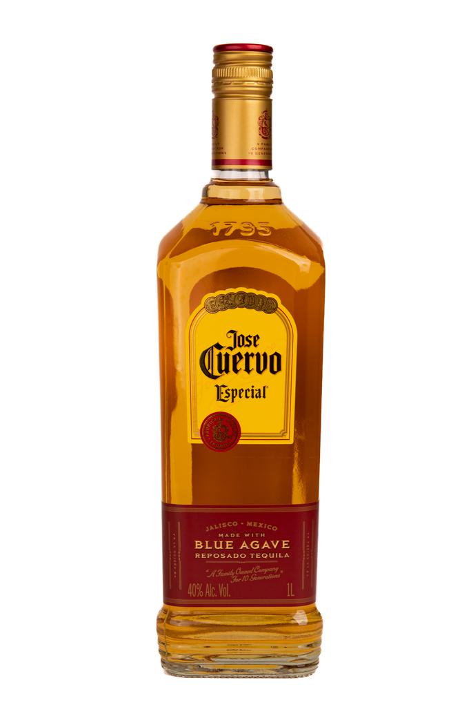Jose Cuervo Tequila Especial 1 L