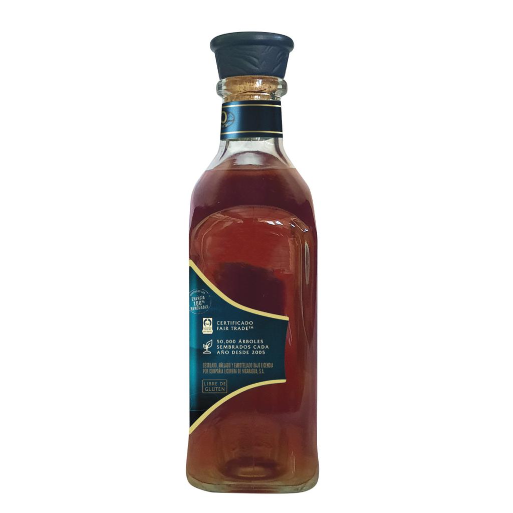 Flor de Caña Ron 12 Años Botella de 750 mL